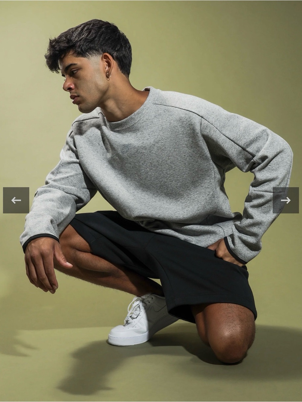 Nike Revival Tech Fleece crew neck sweatshirt in Gray DA0398-010 Size L